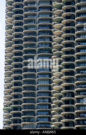 Marina City Towers epitome of sixties living downtown Chicago Illinois USA Stock Photo