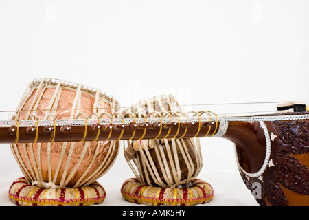 Indian classical musical instruments sitar tabla Stock Photo