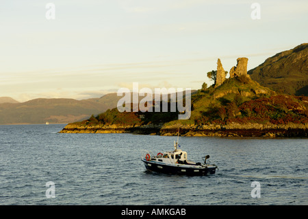 Kyleakin Castle and harbour on the Isle of Skye near the Skye Bridge. Inner Hebrides, Scotland Stock Photo