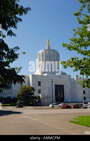 The State Capitol Building at Salem Oregon Stock Photo