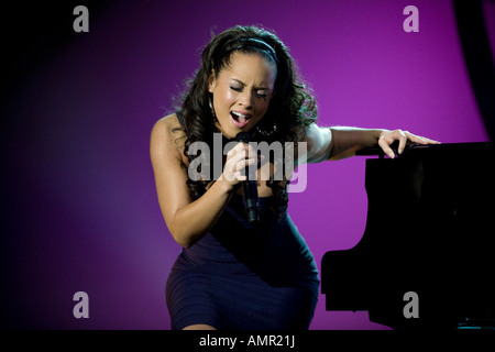 Alicia Keys on stage at the 2007 Nobel Peace Prize Concert Stock Photo