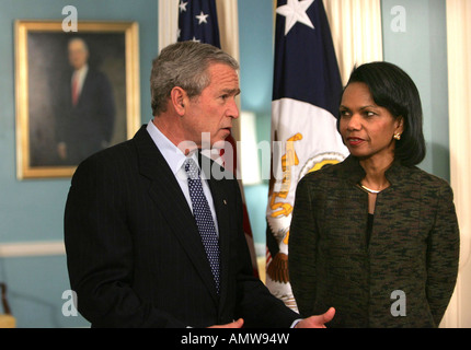 George W. Bush makes a statement in the Treaty Room of the U.S. Department of State after a meeting on Iraq on December 11, 2006 Stock Photo