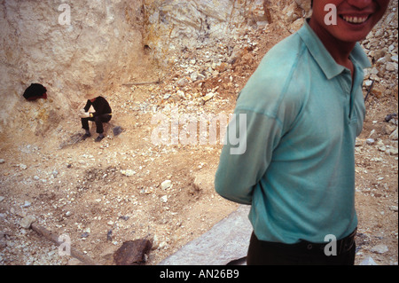 Happy road workers in Zhongdian County, Yunnan Province, Peoples Republic of China Stock Photo