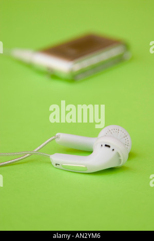 earphones and mp3 player with usb storage function Stock Photo