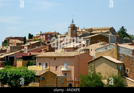 Village of Roussillon,labelled Les Plus Beaux Villages de France, The Most Beautiful Villages of France, Luberon, Vaucluse, France Stock Photo