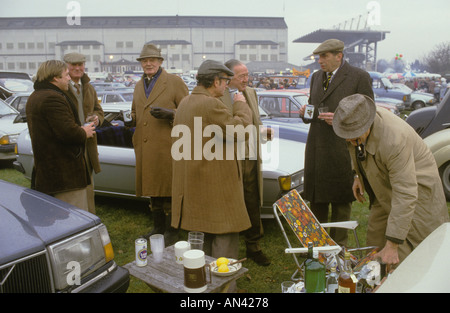 Twickenham rugby union ground, group of friends picnic in car park before play starts London UK. Wales v England international 1985 1980s HOMER SYKES Stock Photo