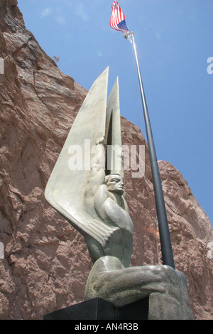 Angel of the Republic Statue with US flag, Hoover Dam, Lake Mead, Nevada NV. Designed to commemorate the spirit of the workers Stock Photo