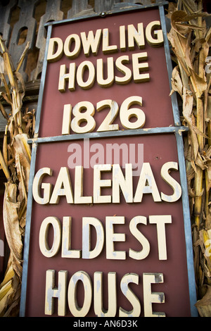 ILLINOIS Galena Sign outside Dowling House oldest house in Galena built 1826 Stock Photo