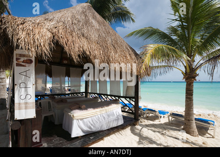 Massage Hut Riu Palace Mexico Hotel, Playacar, Playa del Carmen, Riviera Maya, Yucatan Peninsula, Quintana Roo, Mexico Stock Photo