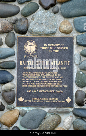 Comex Harbour in memory of those who served in the Battle of the Atlantic Plaque Stock Photo