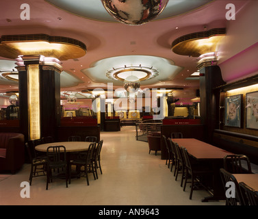 Titanic Restaurant, Piccadilly, London. Former Marco Pierre White restaurant. Interior. Stock Photo