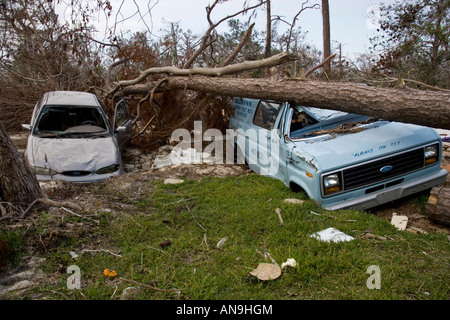 Damage to cars caused by Hurricane Katrina Waveland Mississippi Stock Photo