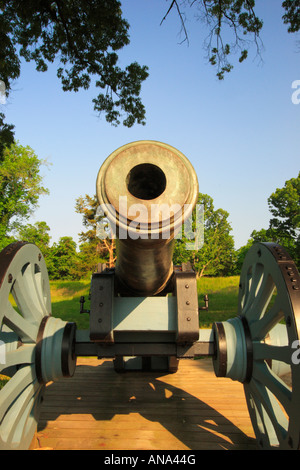 Cannon on Yorktown Battlefield, Colonial National Historical Park, Yorktown, Virginia, USA Stock Photo