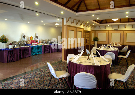 RESTAURANT IN MASCOT HOTEL TRIVANDRUM KERALA Stock Photo