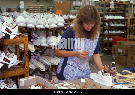 Pennsylvania,Hanover,Hanover Shoes,assembly,manufacturing,production line,woman female women,worker,workers,working,work,employee worker workers staff Stock Photo