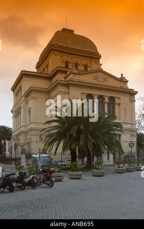 The Synagogue in the Ghetto.  This is the largest of Rome's synagogues and is sits on what was one quarter of the old Jewish Ghetto.  The synagogue also contains a Museum of Jewish Culture, The Museo Ebraico di Roma. Stock Photo