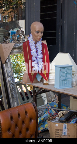 Antique shop, Portobello Road, Notting Hill, London, England, UK Stock Photo