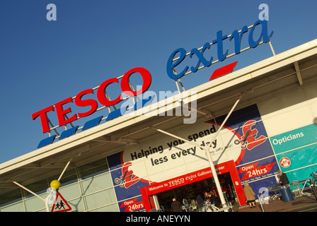 Tesco Extra supermarket store sign and main entrance Stock Photo