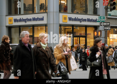 A Washington Mutual Bank branch on Fifth Avenue in NYC Stock Photo