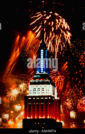 USA New York Midtown Manhattan Fifth Avenue The Empire State Building And Fireworks Display Fourth of July New York City NYC Stock Photo
