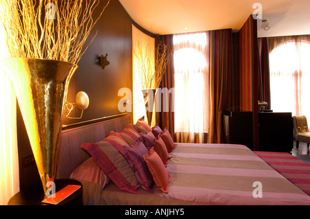 luxury hotel bedroom Stock Photo