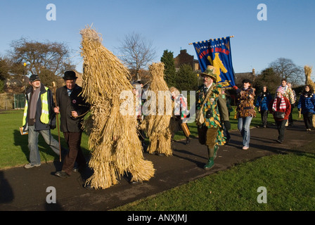 Straw Bear Festival Whittlesea Whittlesey two straw bears original and children's bear. Cambridgeshire England UK 2008 2000s HOMER SYKES Stock Photo