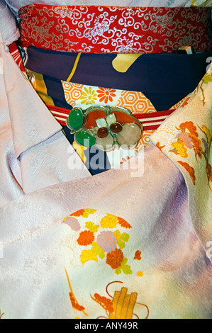 Japan, Honshu Island, Kyoto Prefecture, Kyoto City. Maiko (Trainee Geisha) entertainment at a formal dinner banquet. Stock Photo