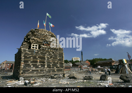loyalist 11th night bonfire built at donegall road in belfast Stock Photo