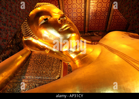 Lying Buddha at Pranon Wat Pho, The Temple of the Reclining Buddha, Bangkok, Thailand, Asia Stock Photo