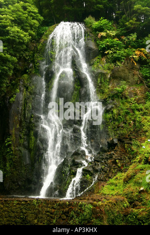 waterfall azores river water motion postponement moving movement ...