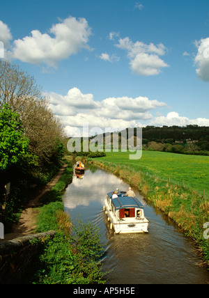 UK Cheshire Kerridge boats on the Macclesfield Canal Stock Photo