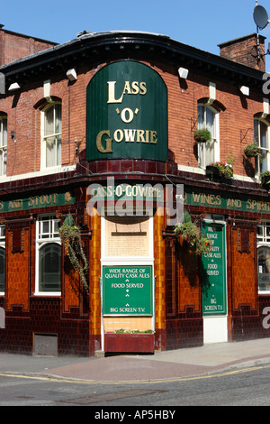 Lass o Gowrie pub Charles Street Manchester UK Stock Photo - Alamy