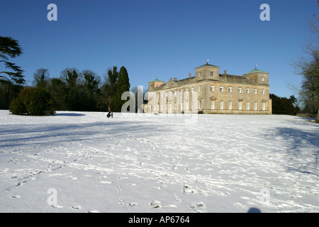 The mansion house and surrounding park of Lydiard Tregoze in the snow Stock Photo