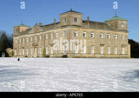 The mansion house and surrounding park of Lydiard Tregoze in the snow Stock Photo