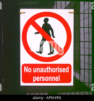 no access for unauthorised personnel Stock Photo - Alamy