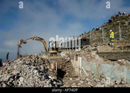 Demolition of 1936 Summit Building Snowdon Stock Photo