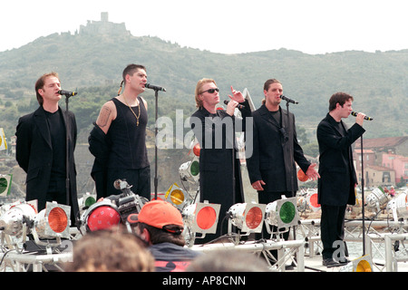 Boy band Boyzone performing for French Television in the resort of Collioure in 1998 Stock Photo