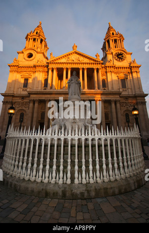 The front of St Paul's Cathedral in golden evening sunlight. Stock Photo