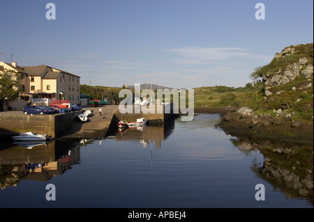 bunbeg house guesthouse in bunbeg harbour and clady river gweedore bay county Donegal Republic of Ireland Stock Photo