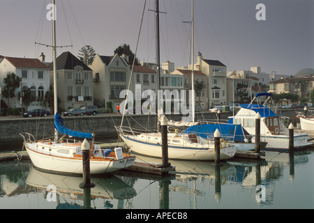 yacht club francis alamy docked harbor boats saint marina