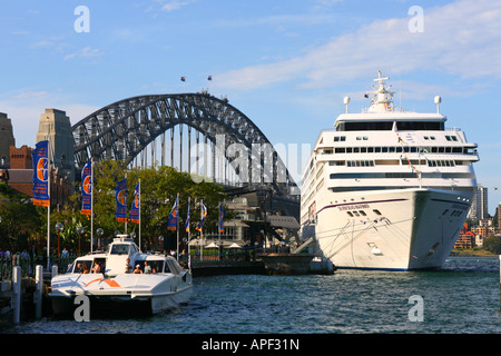 Seven Seas Mariner berthed at Sydney, Australia Stock Photo