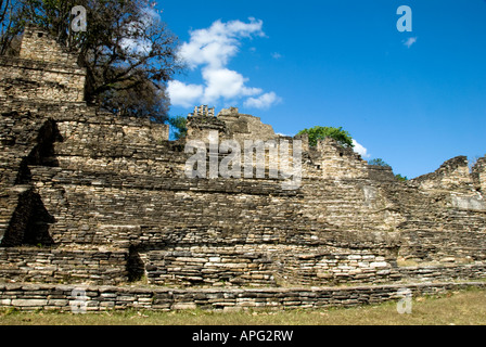 Tonina is a pre-Columbian archaeological site and ruined city of the Maya civilization Stock Photo