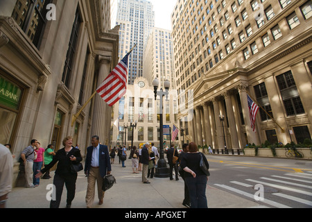 ILLINOIS Exterior of Chicago Board of Trade on LaSalle Street Federal Reserve Bank people walking on sidewalk landmark Stock Photo