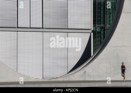 Germany, Berlin, Mitte district, Marie-Elisabeth-Lüders-Haus library parliament, jogger Stock Photo