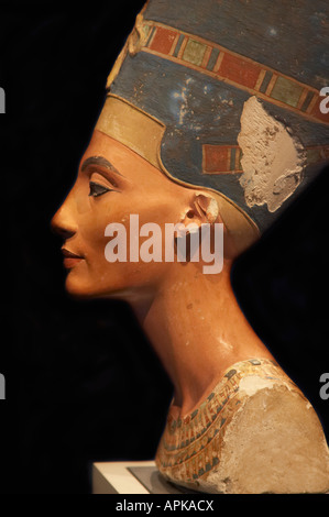 Sculpture of Queen Nefertiti Stock Photo