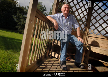 Picture By Jim Wileman 25 09 2006 Racehorse trainer Martin Pipe at his home in Nicholashayne near Wellington Somerset Stock Photo