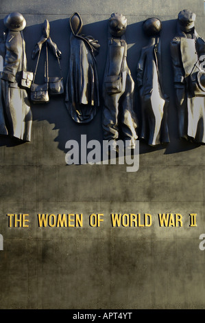 The Monument to the Women of World War II, British national war ...