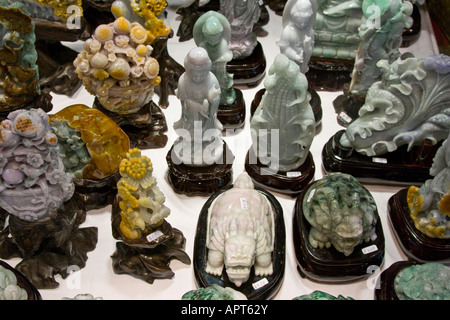 Trinkets and Souvenirs in the Jade Market Taipei Taiwan Stock Photo - Alamy