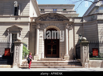 The Frick Museum art collection in New York City on Fifth Avenue, USA. Exterior of art museum. Henry Clay Frick House Stock Photo