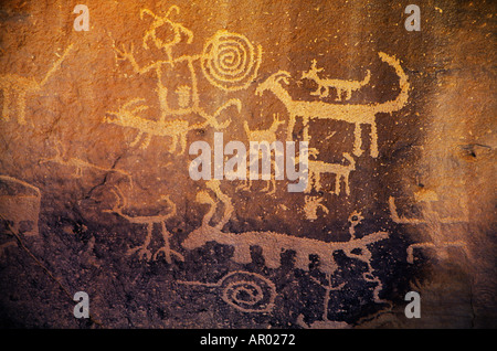 PETROGLYPHS CHACO CANYON NEW MEXICO USA Stock Photo Alamy